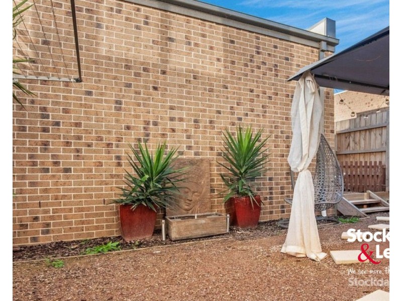 7 Erinbank Crescent, Westmeadows VIC 3049