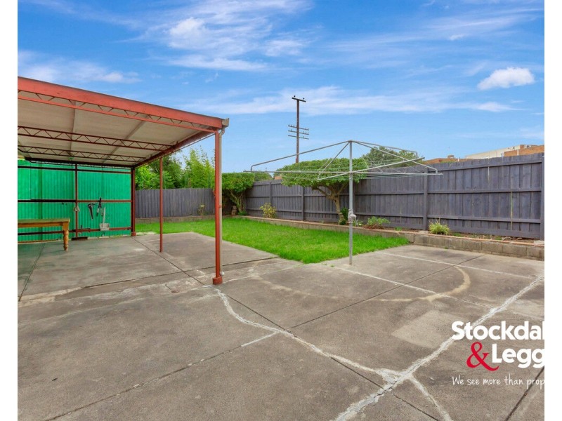 102 Outlook Drive, Glenroy VIC 3046