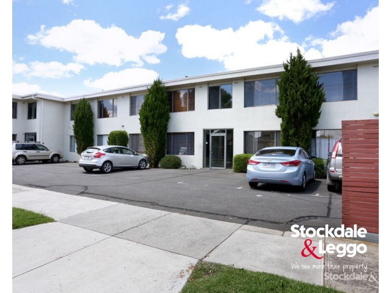 8/77 Chapman Avenue, Glenroy VIC 3046