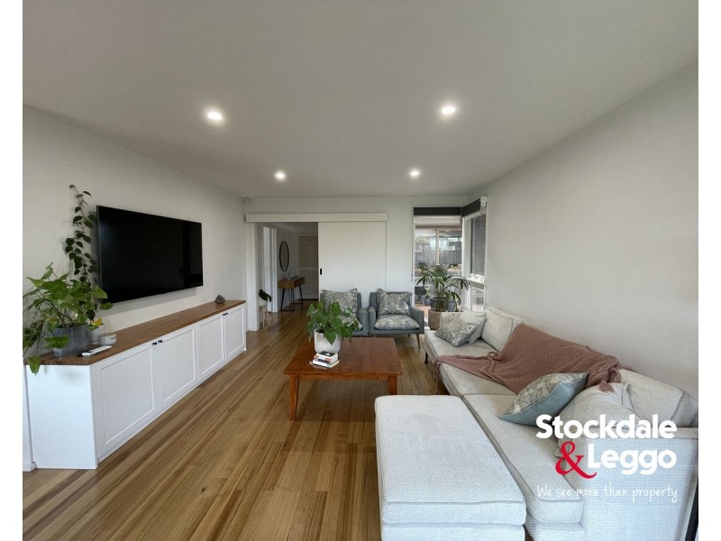 44 Koonalda Road, Gladstone Park VIC 3043