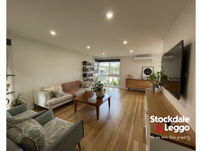 44 Koonalda Road, Gladstone Park VIC 3043