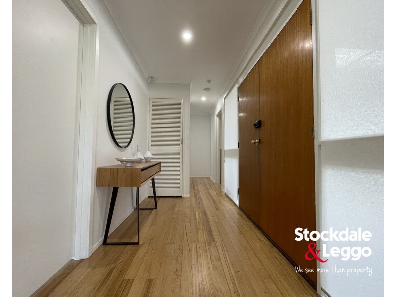 44 Koonalda Road, Gladstone Park VIC 3043