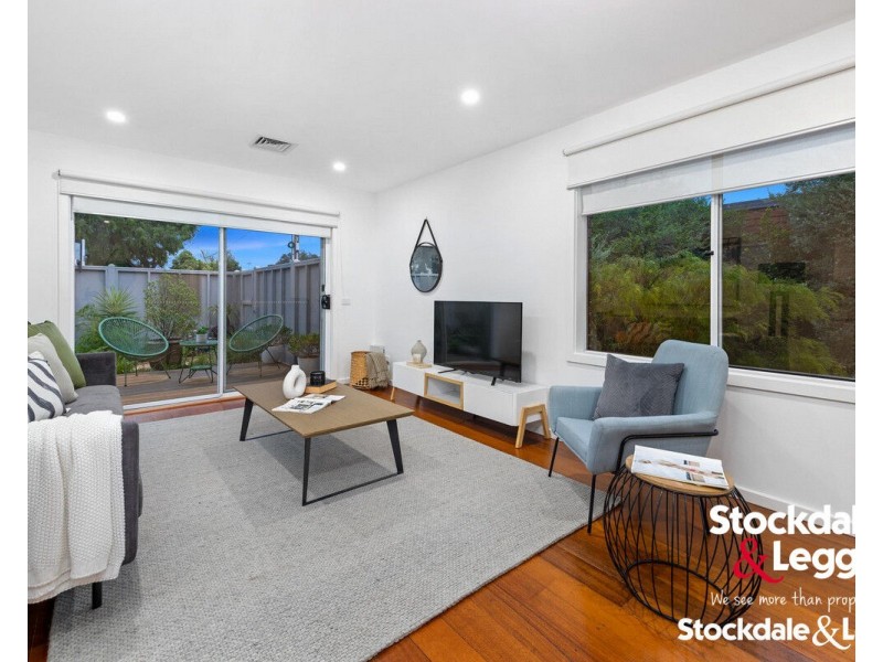 6 North Circular Road, Gladstone Park VIC 3043