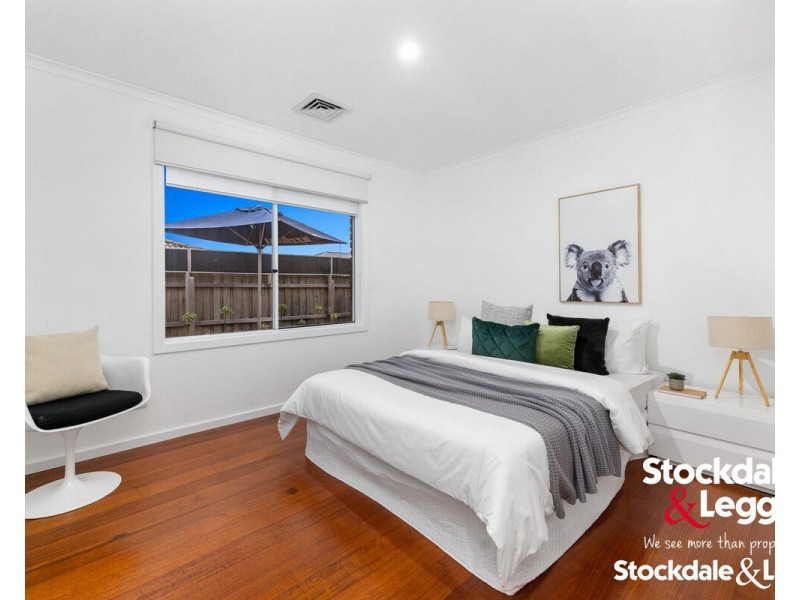 6 North Circular Road, Gladstone Park VIC 3043