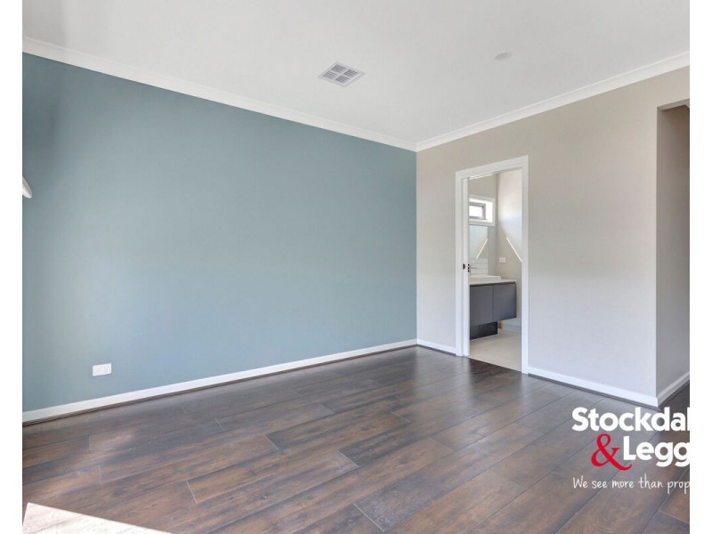 15 Pianta Street, Greenvale VIC 3059