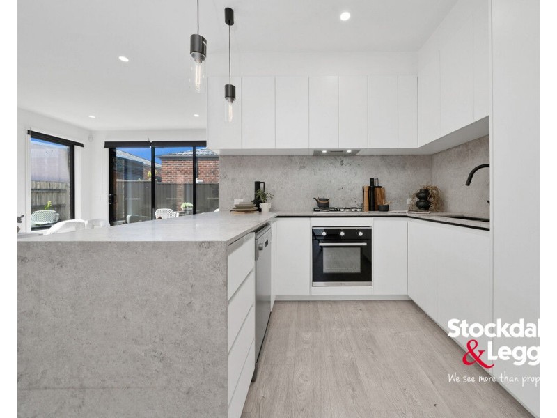 3/40 Loongana Avenue, Glenroy VIC 3046