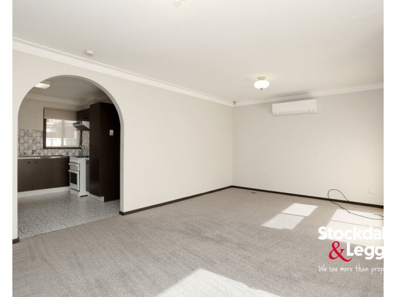 1/22 GLADSTONE Parade, Glenroy VIC 3046