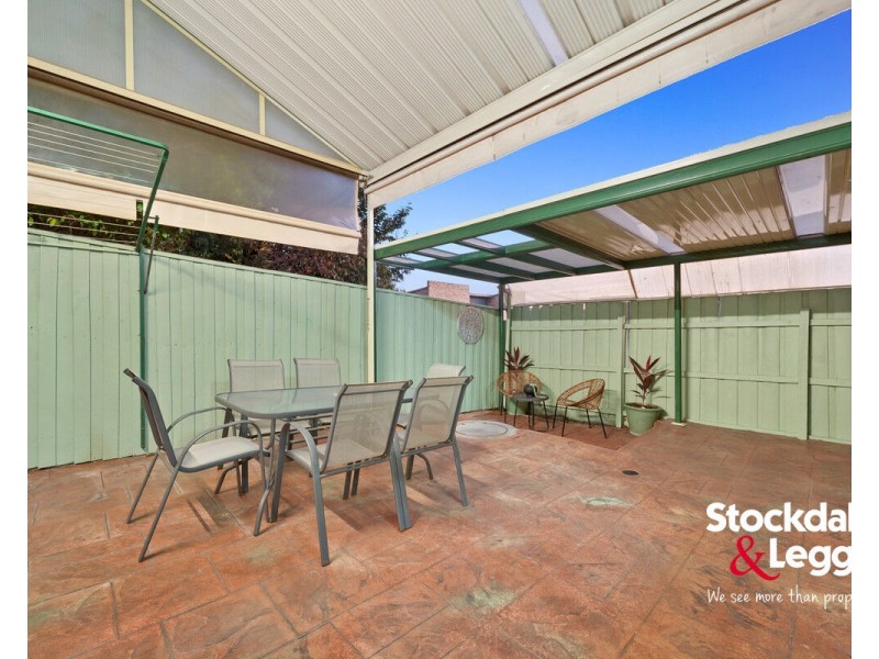 3 Francis Street, Oak Park VIC 3046