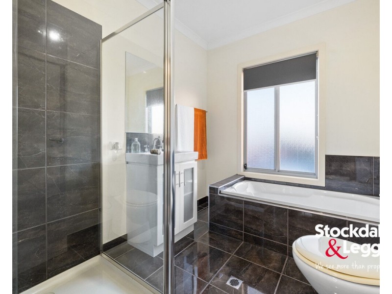 2/76 Broadmeadows Road, Tullamarine VIC 3043