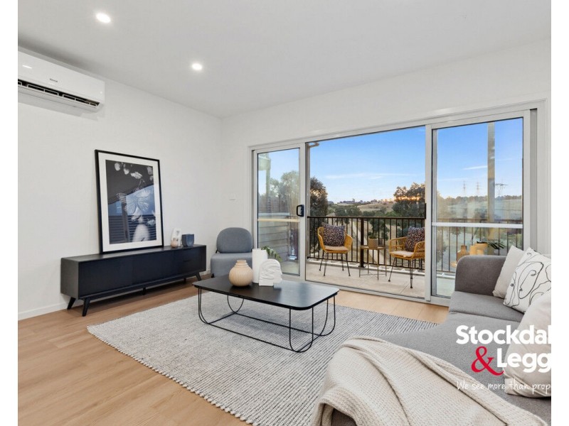 14/111-115 Augustine Terrace, Glenroy VIC 3046