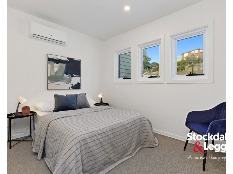 12/111-115 Augustine Terrace, Glenroy VIC 3046