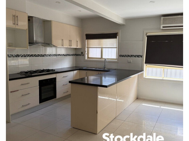 28 Justin Avenue, Glenroy VIC 3046