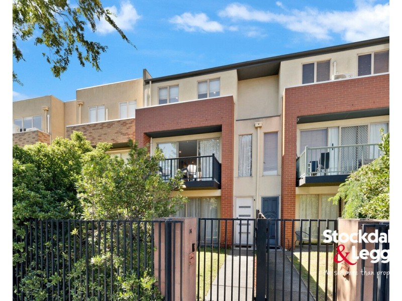 2/4 Wests Road, Maribyrnong VIC 3032