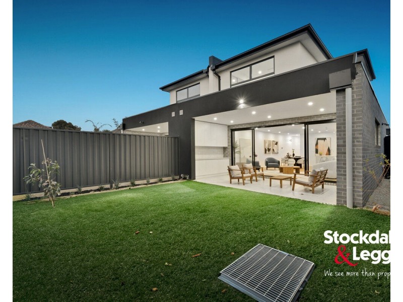25A Grandison Grove, Oak Park VIC 3046