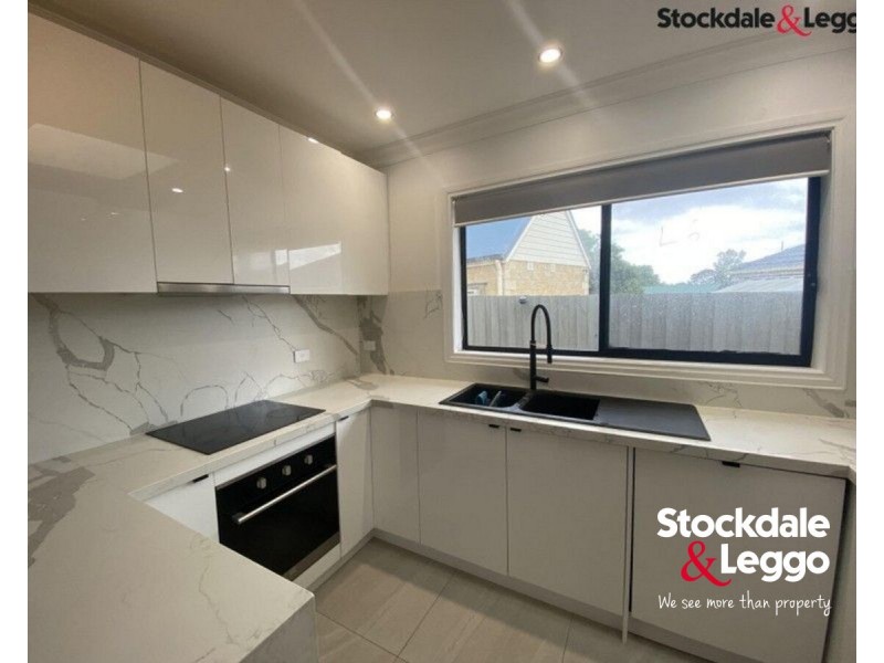 118 Sunset Boulevard, Jacana VIC 3047