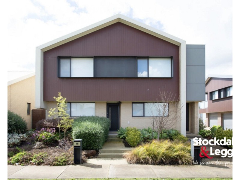 18 River Rose Street, Greenvale VIC 3059