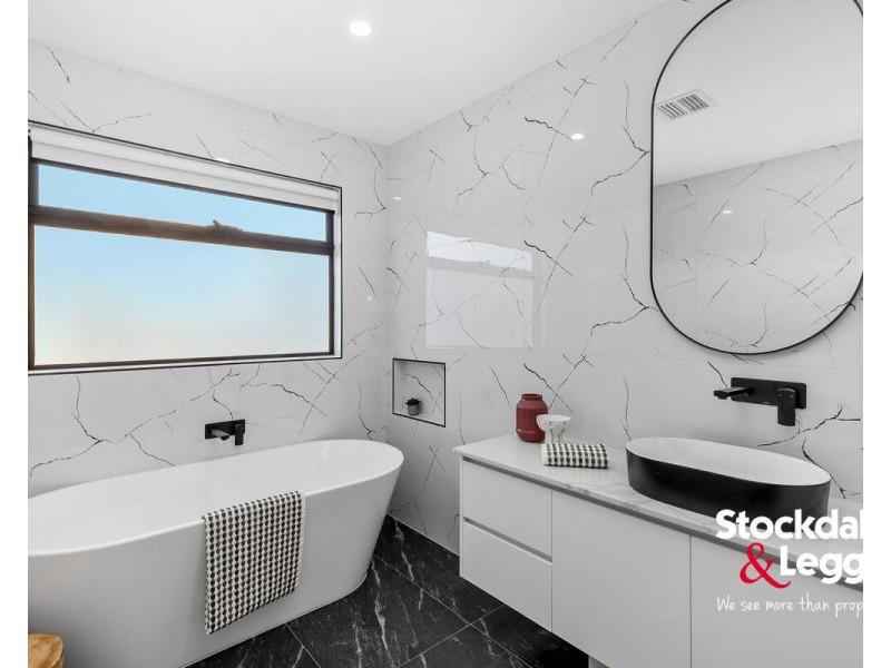 2A Marks Street, Pascoe Vale VIC 3044