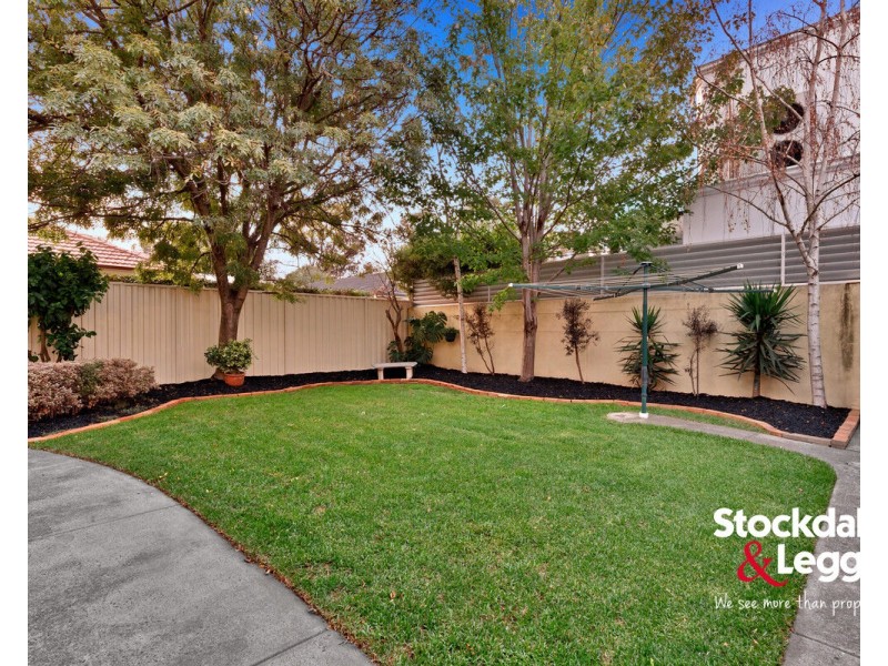 24 Freeman Drive, Glenroy VIC 3046