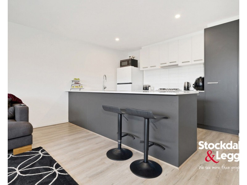 18 Stonewood Circuit, Hadfield VIC 3046