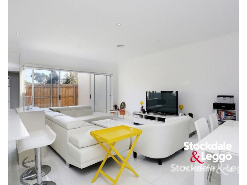 2/26 Daley Street, Glenroy VIC 3046