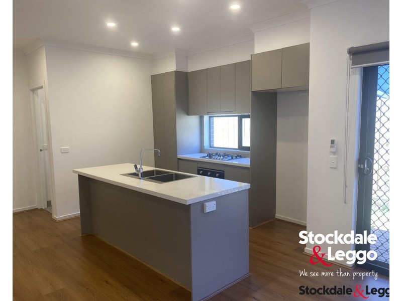 5/11 Hillcrest Drive, Westmeadows VIC 3049