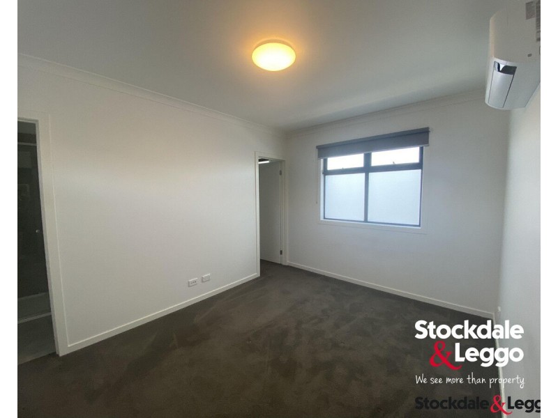 5/11 Hillcrest Drive, Westmeadows VIC 3049