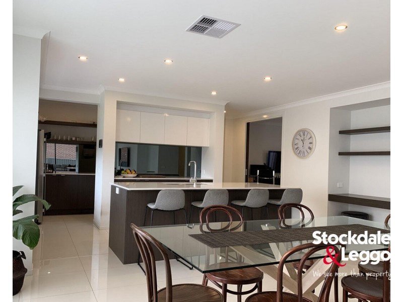 26 Breeze Way, Greenvale VIC 3059