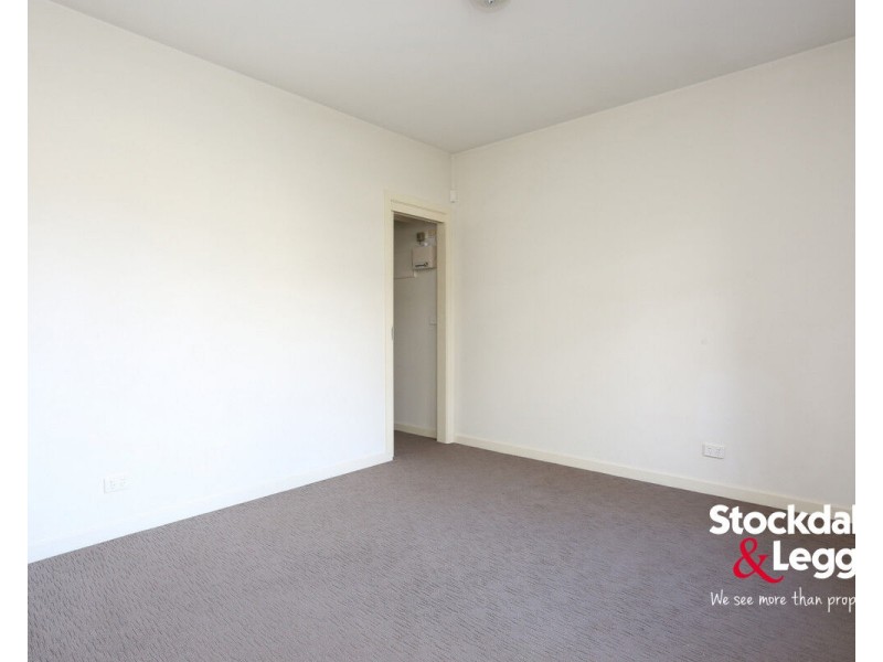 1/16 Leonard Avenue, Glenroy VIC 3046