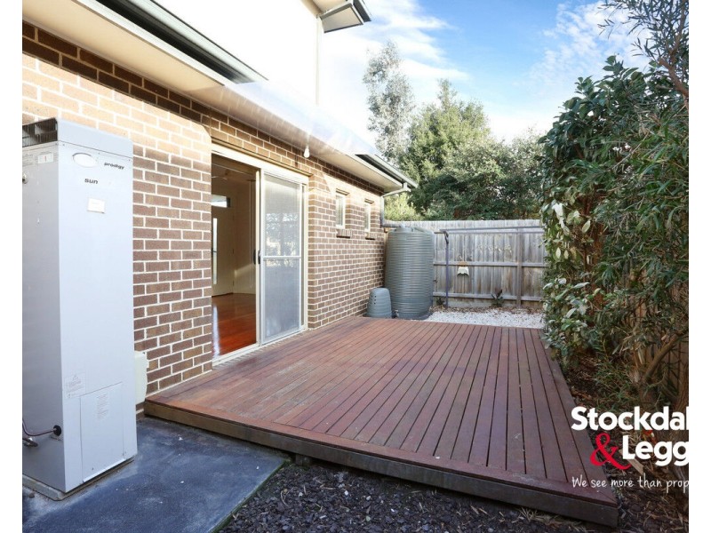1/16 Leonard Avenue, Glenroy VIC 3046