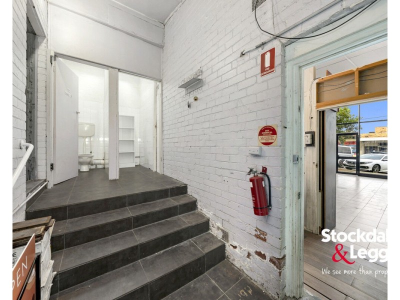 116 Snell Grove, Oak Park VIC 3046