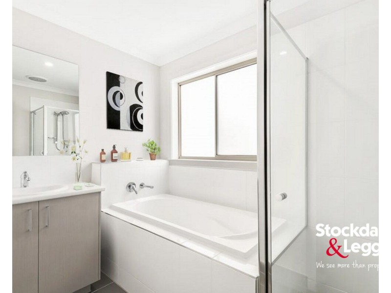 40 Vermilion Drive, Greenvale VIC 3059