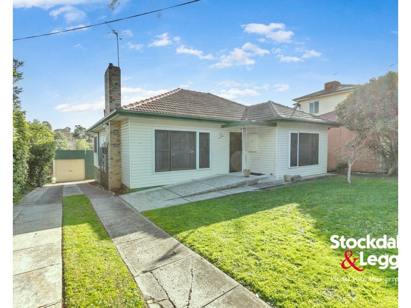 13 Station Road, Oak Park VIC 3046