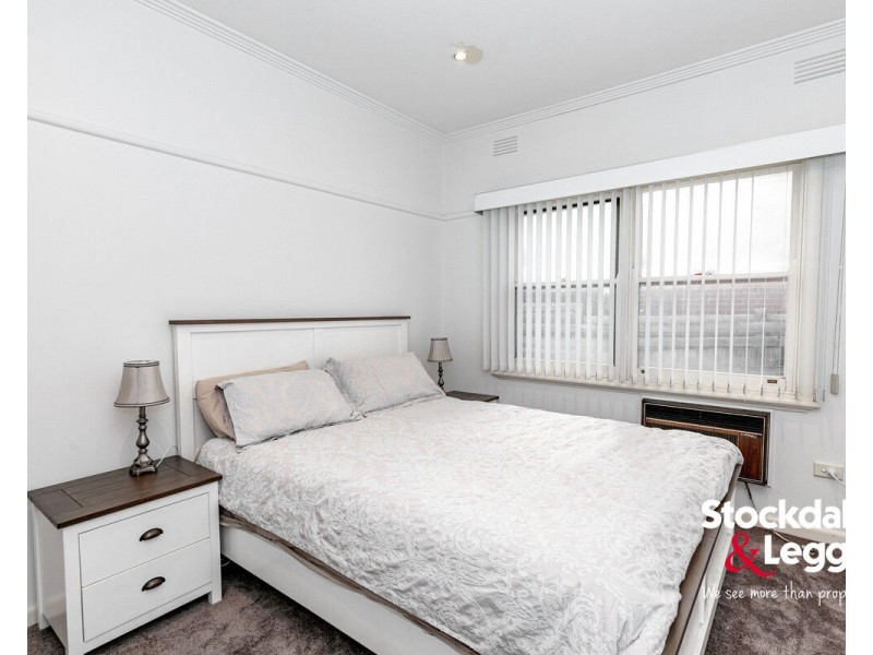 13 Station Road, Oak Park VIC 3046