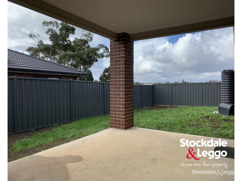 3 Greenaway Drive, Kilmore VIC 3764