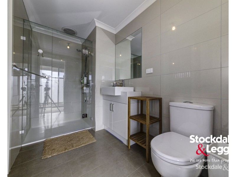 4/84-86 Rosehill Road, Keilor East VIC 3033