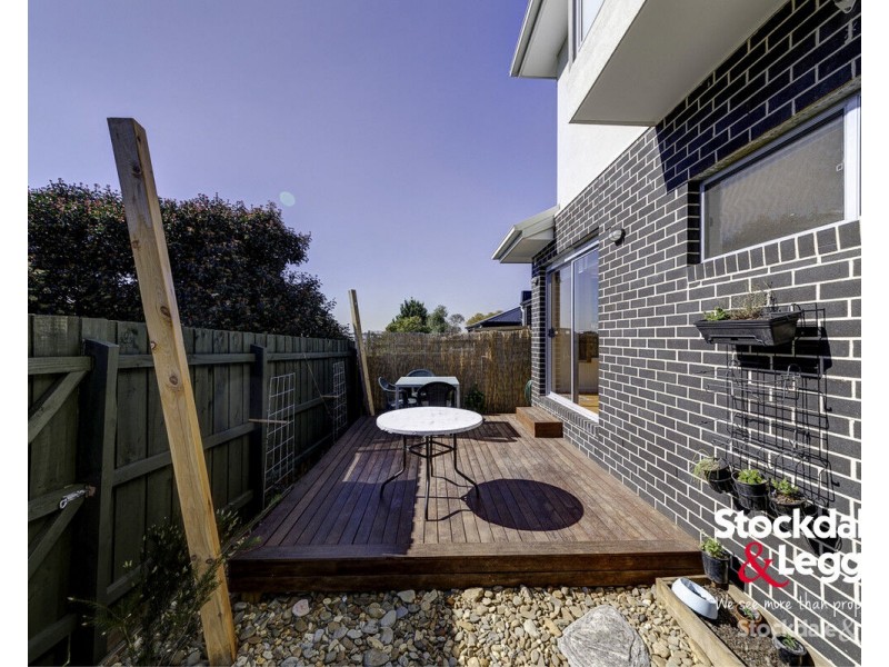 4/84-86 Rosehill Road, Keilor East VIC 3033