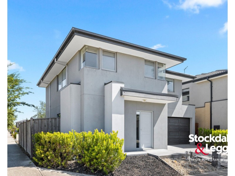 1 Leicester Way, Mickleham VIC 3064