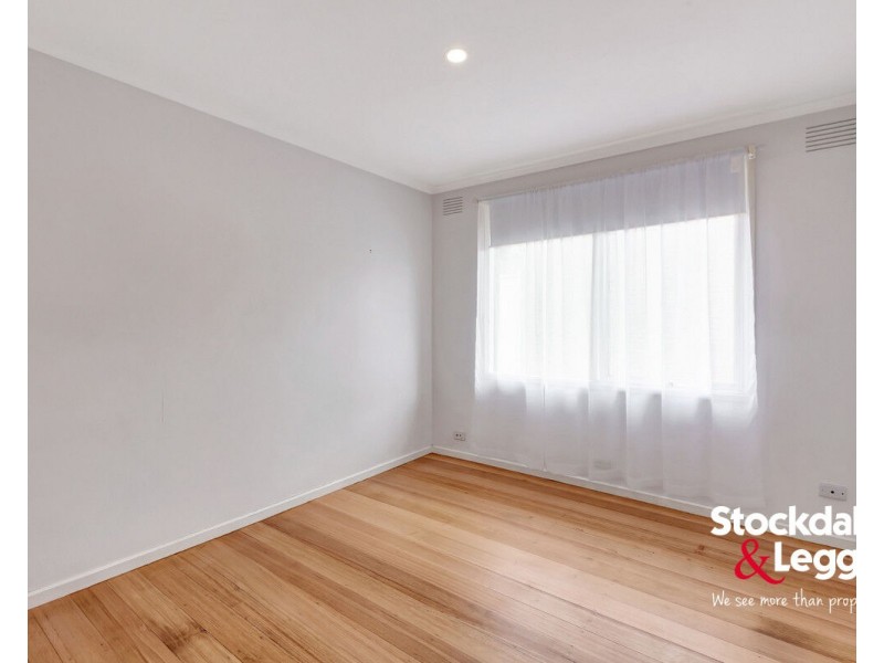 42 North Circular Road, Gladstone Park VIC 3043