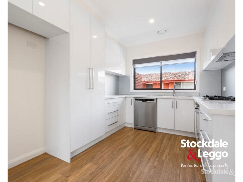 2/288 Wood Street, Preston VIC 3072