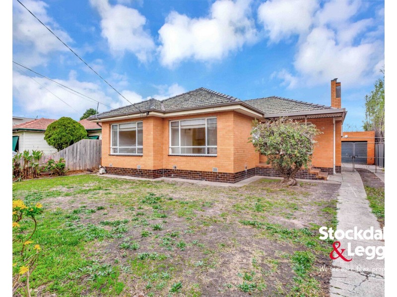 15 Eileen Street, Hadfield VIC 3046