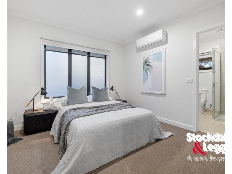 1/256 Melrose Drive, Tullamarine VIC 3043