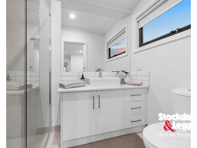1/256 Melrose Drive, Tullamarine VIC 3043