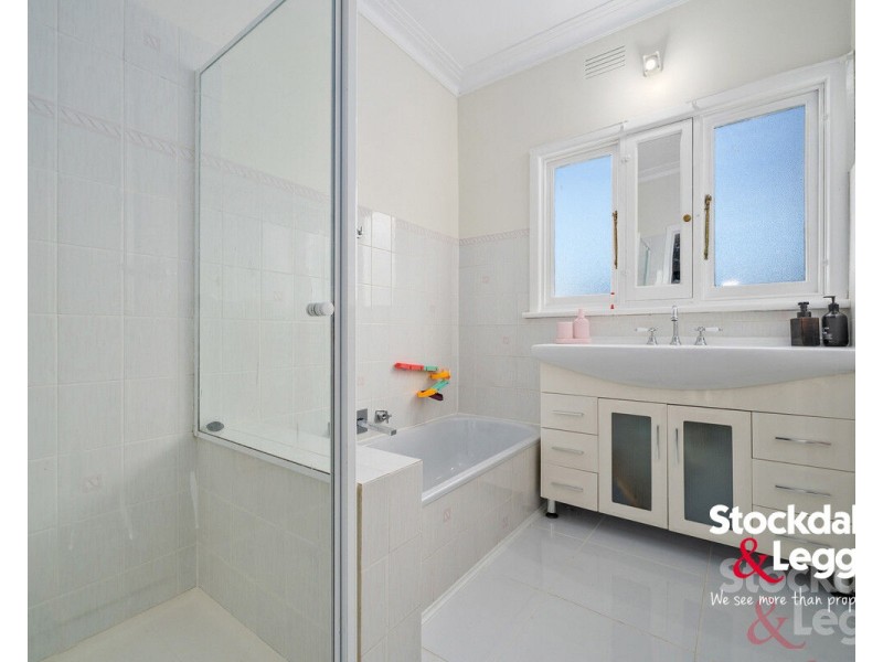 13 Isla Avenue, Glenroy VIC 3046