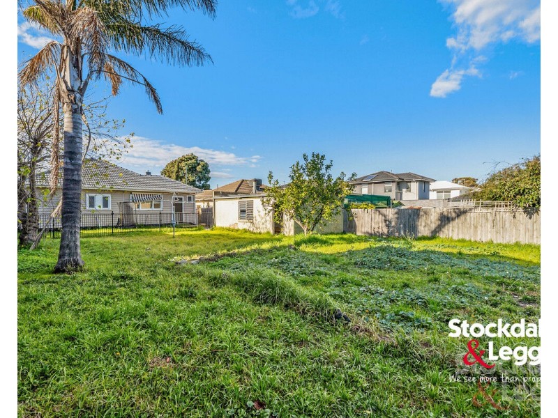 13 Isla Avenue, Glenroy VIC 3046