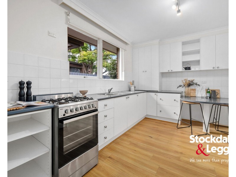 4/64 Snell Grove, Oak Park VIC 3046