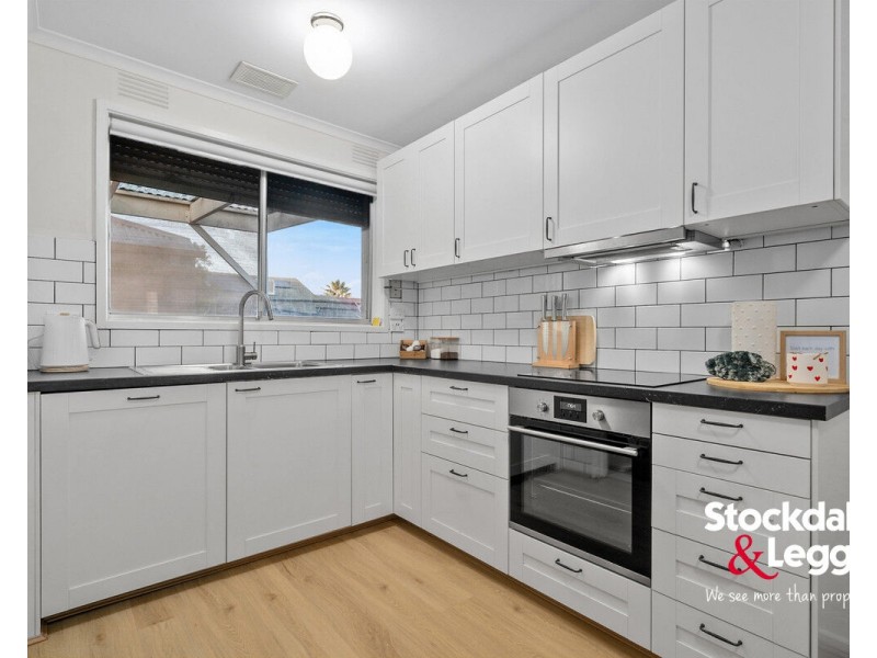 4/26 Gladstone Parade, Glenroy VIC 3046