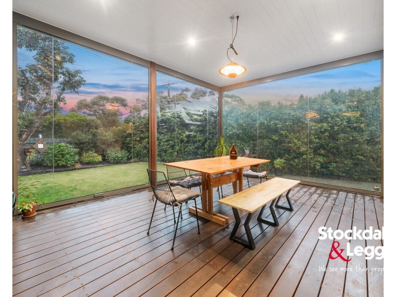 1 Wheatsheaf Road, Glenroy VIC 3046