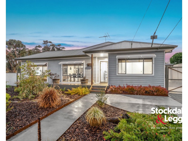 1 Wheatsheaf Road, Glenroy VIC 3046