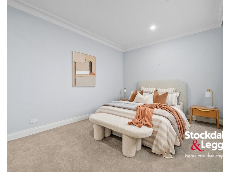 1 Pimbial Court, Hadfield VIC 3046