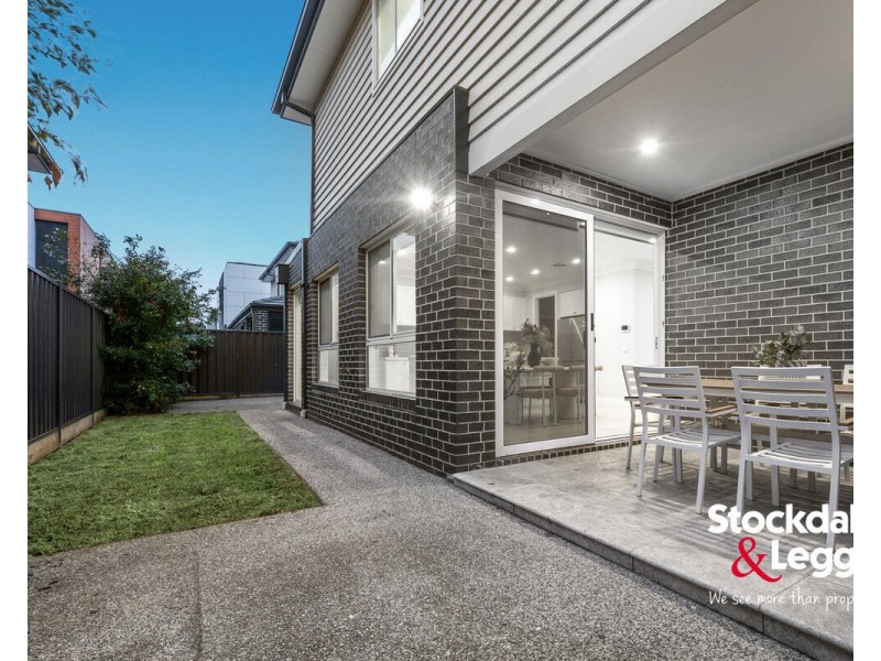 1 Pimbial Court, Hadfield VIC 3046